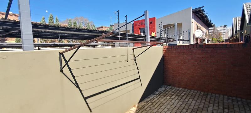 To Let 2 Bedroom Property for Rent in Die Bult North West